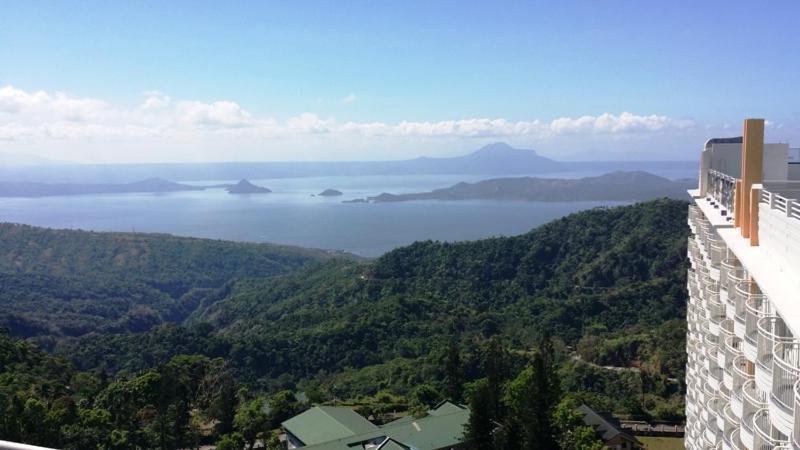 Cityland Tagaytay Taal Lake View City View Free Pool Parking Studios With Balcony Are City View Tagaytay City Extérieur photo