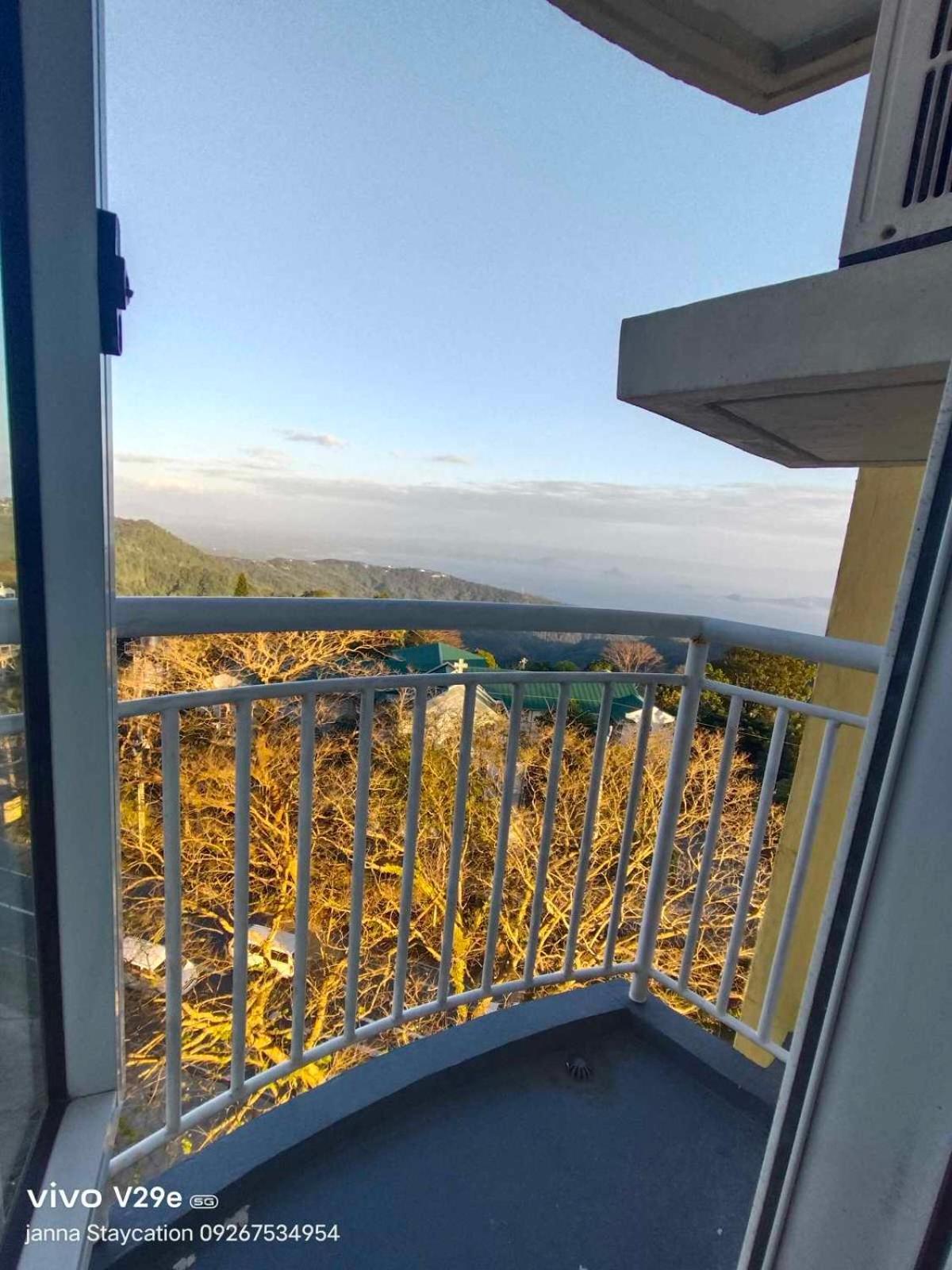 Cityland Tagaytay Taal Lake View City View Free Pool Parking Studios With Balcony Are City View Tagaytay City Extérieur photo