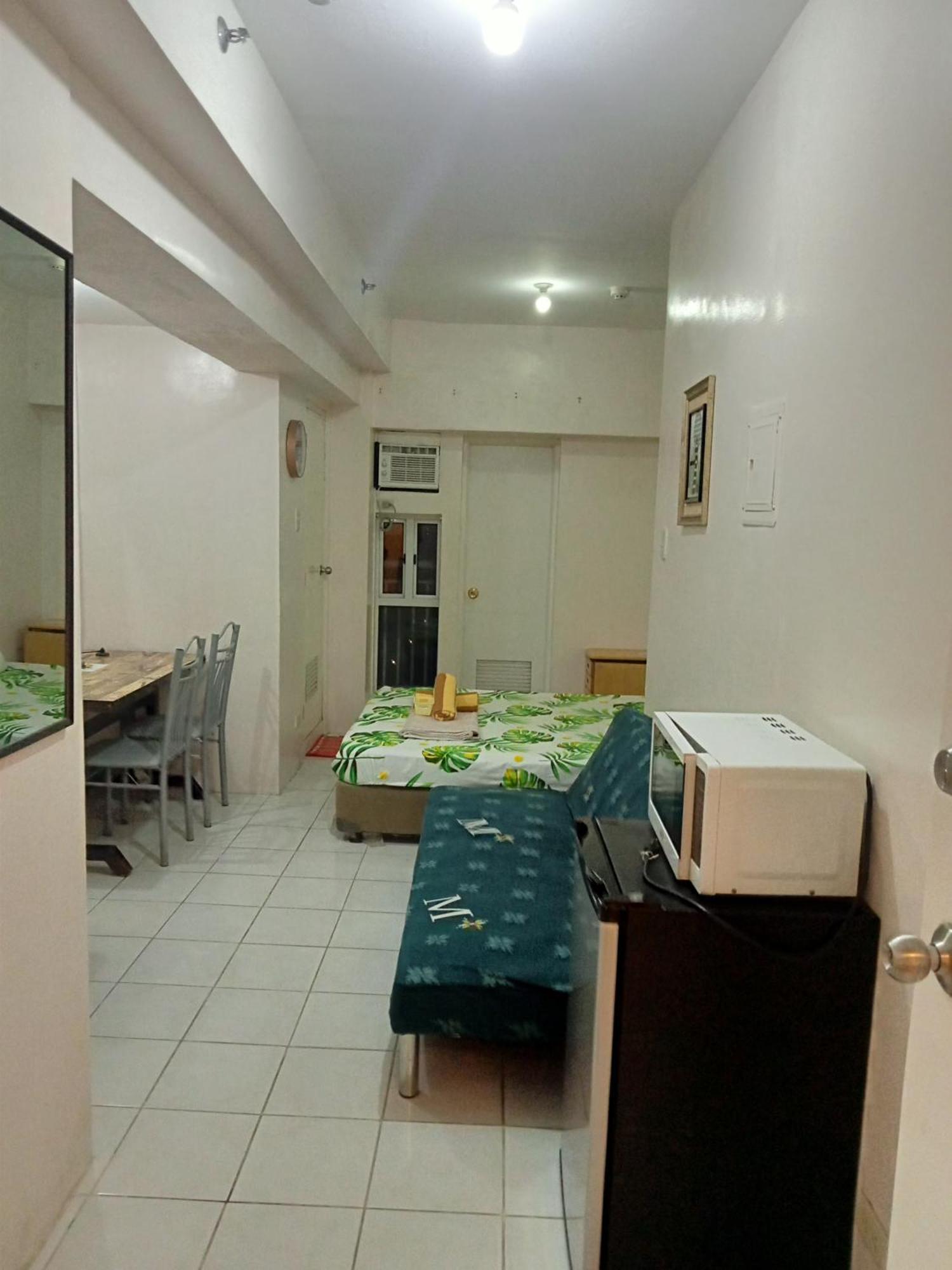 Cityland Tagaytay Taal Lake View City View Free Pool Parking Studios With Balcony Are City View Tagaytay City Chambre photo