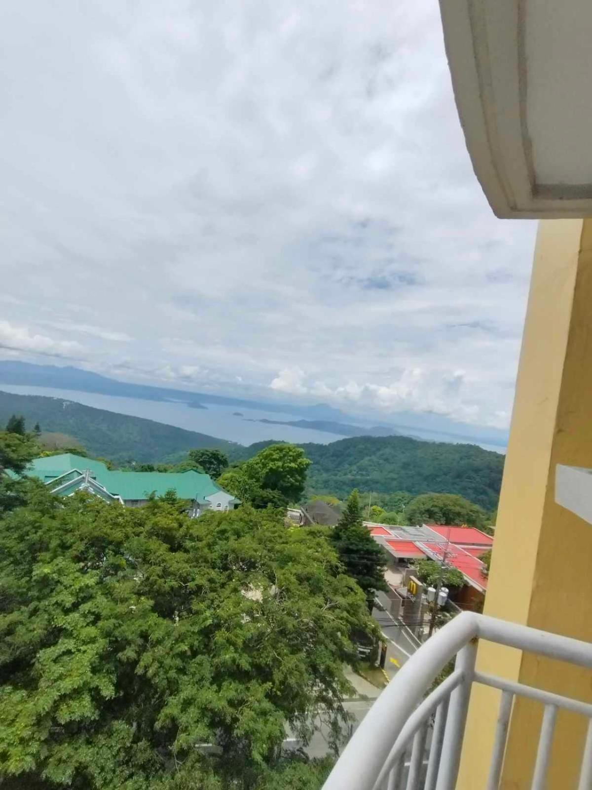 Cityland Tagaytay Taal Lake View City View Free Pool Parking Studios With Balcony Are City View Tagaytay City Extérieur photo